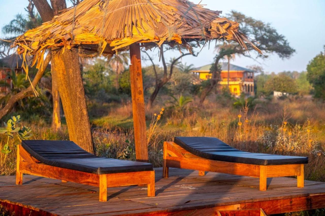 Mansa Musso Lodge Sanyang Kültér fotó